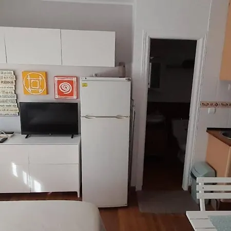 Estudio En Zona Petonal Y Cerca A La Playa Apartment